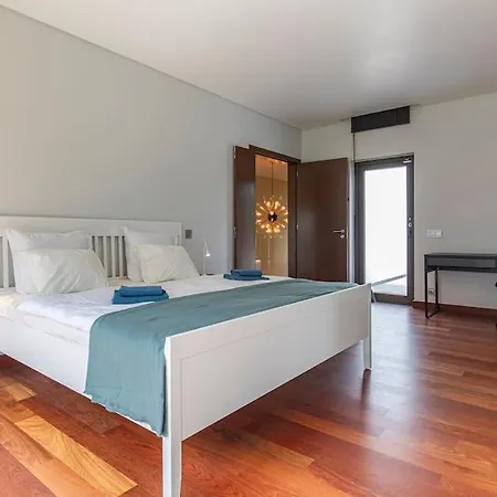 Jasmim * Алмада